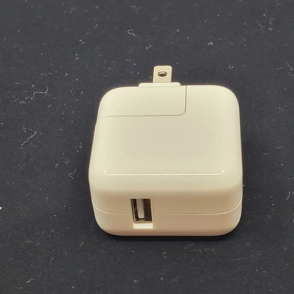 Apple A1357 10W Power Adapter Wall Charger White
